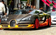 Bugatti Veyron        